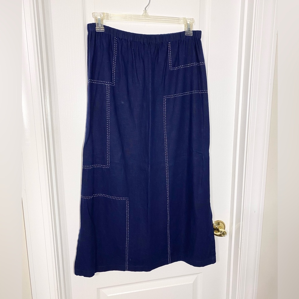 Vintage LINEN Susan Graver Geometric White Stitching on Navy Maxi Skirt Large